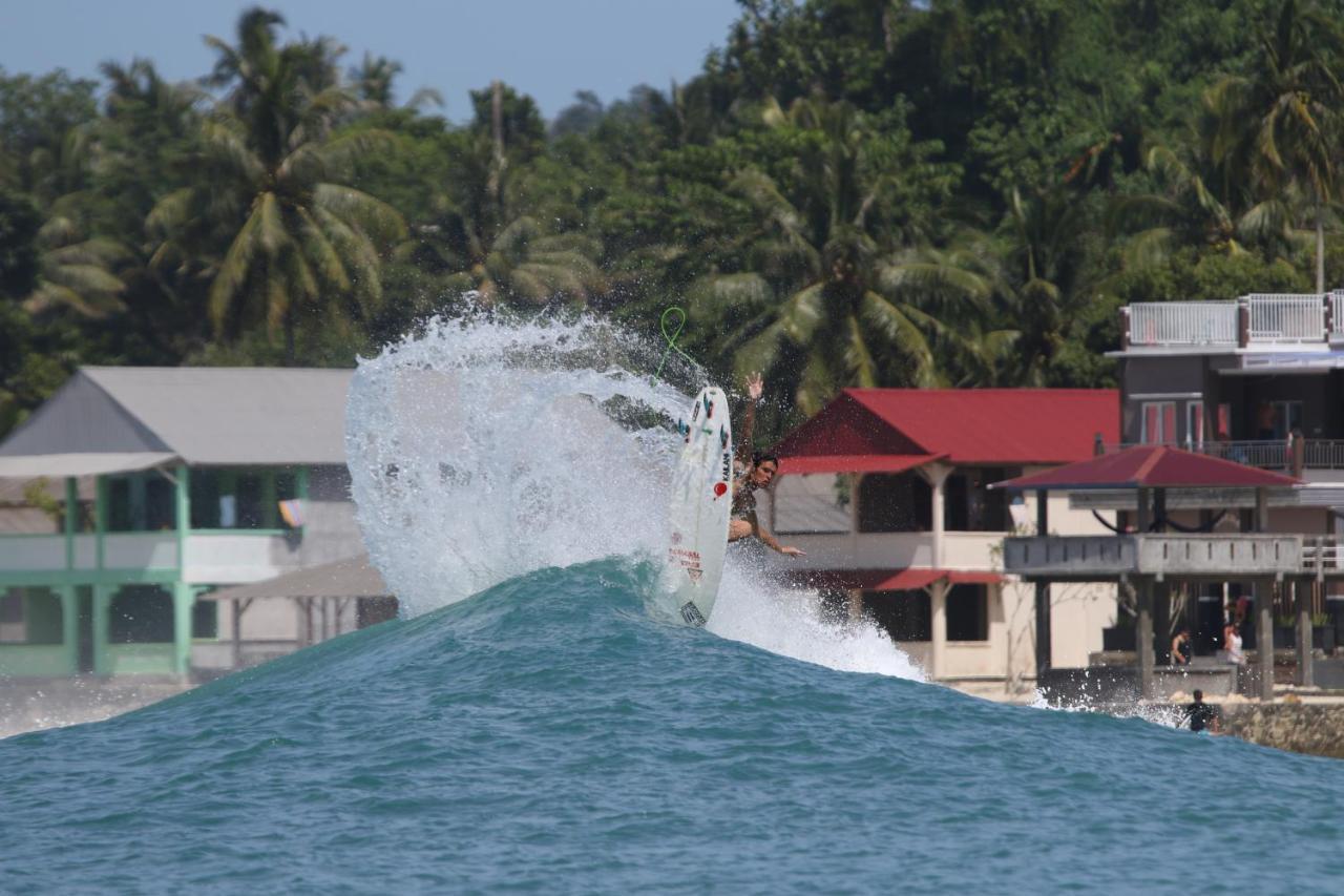 Oseda Nias Surf House Hotel Hilibotodane Exterior foto